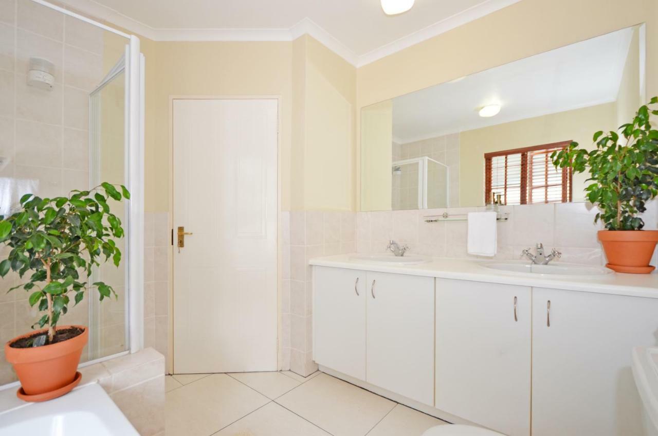 Апартаменты Rivonia One & Only Йоханнесбург Экстерьер фото